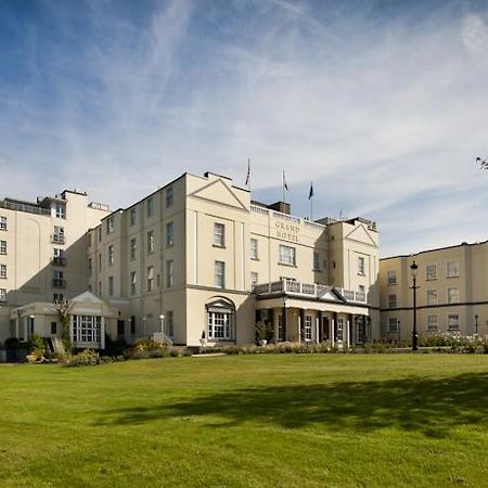 Hotel The Grand Malahide دبلن المظهر الخارجي الصورة