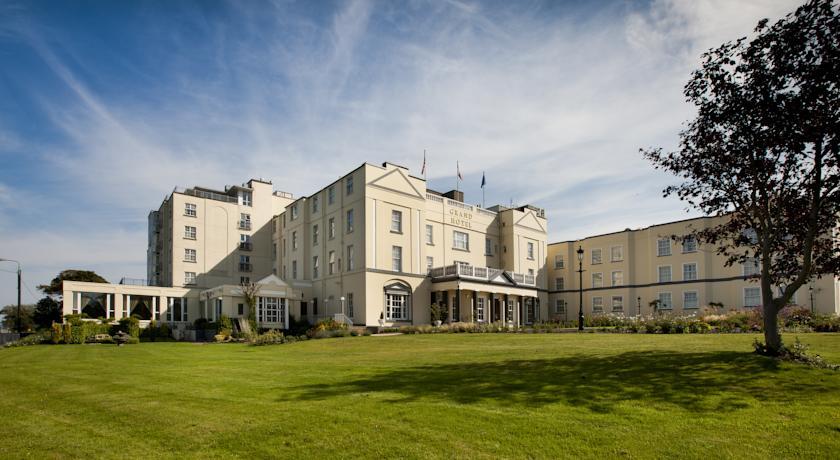 Hotel The Grand Malahide دبلن المظهر الخارجي الصورة